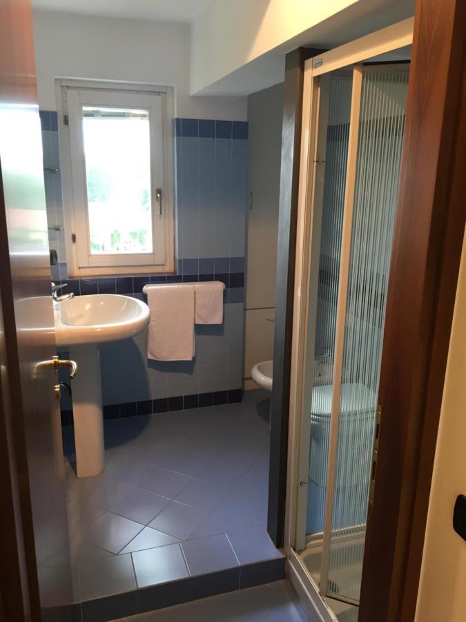 Adige Penthouse Aparthotel Verona Bagian luar foto