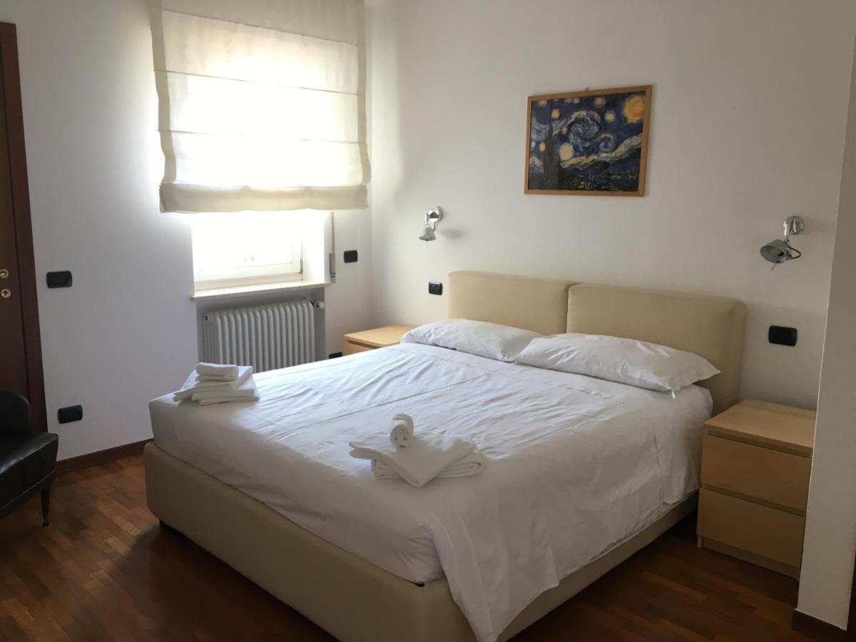 Adige Penthouse Aparthotel Verona Bagian luar foto